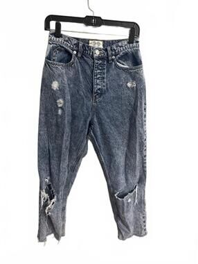 We The Free Free People Distressed Jeans Size 29 High Rise Cropped Raw Hem